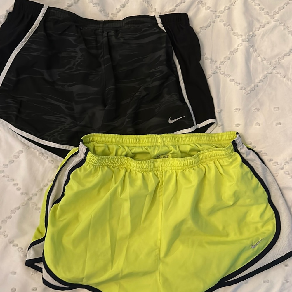 Lot of 2 Nike dri-fit shorts black camo neon yellow large Nike gym workout nice